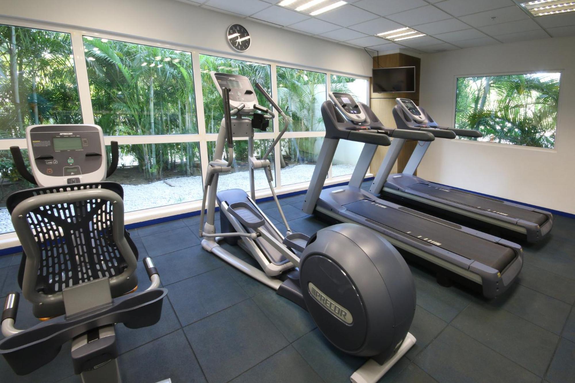 Holiday Inn Acapulco La Isla By Ihg Exterior photo