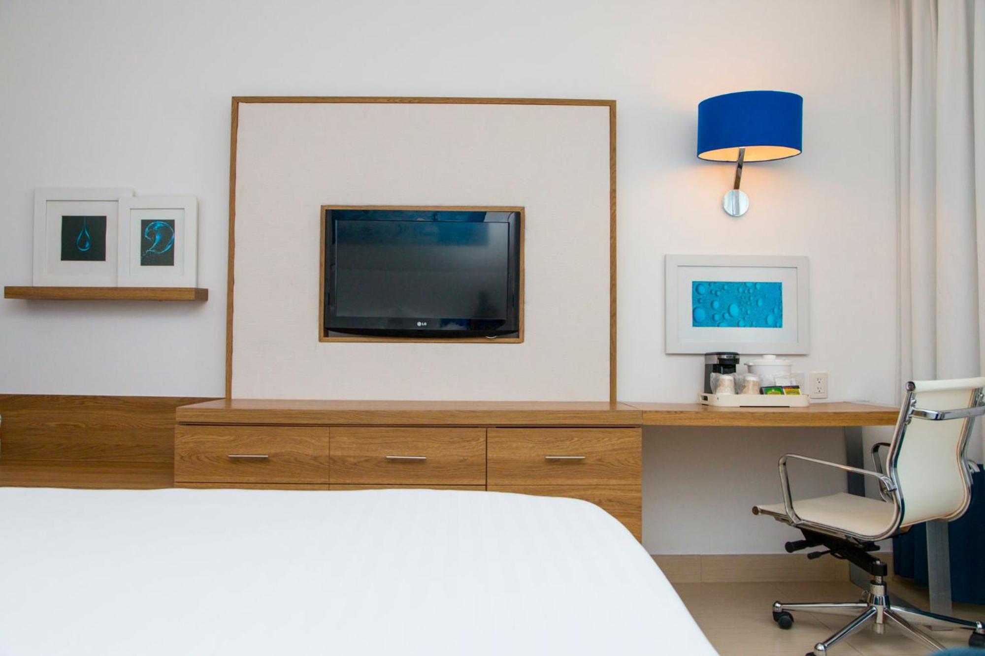 Holiday Inn Acapulco La Isla By Ihg Exterior photo