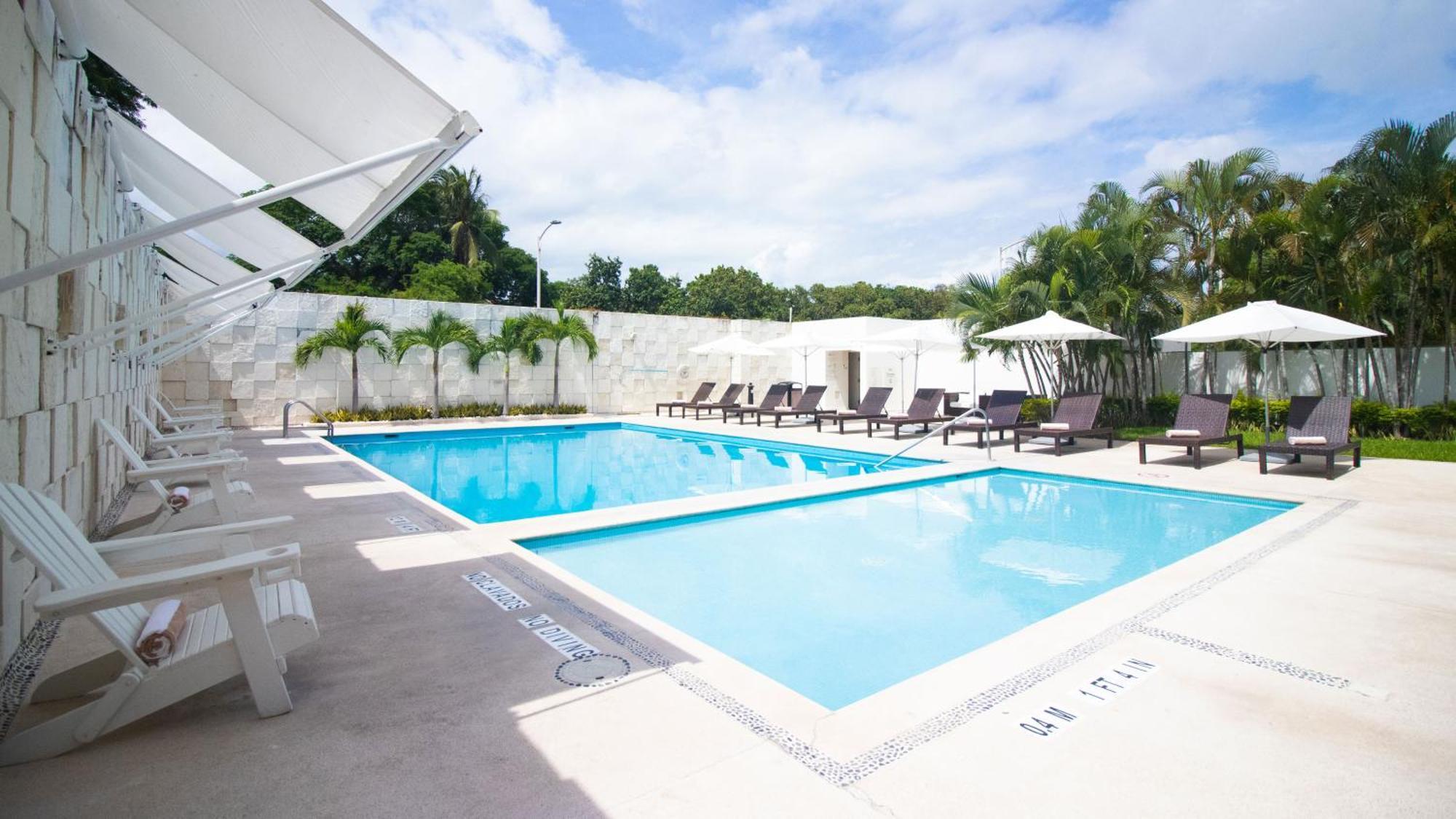 Holiday Inn Acapulco La Isla By Ihg Exterior photo